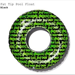 Supreme Fat Tip Pool Float